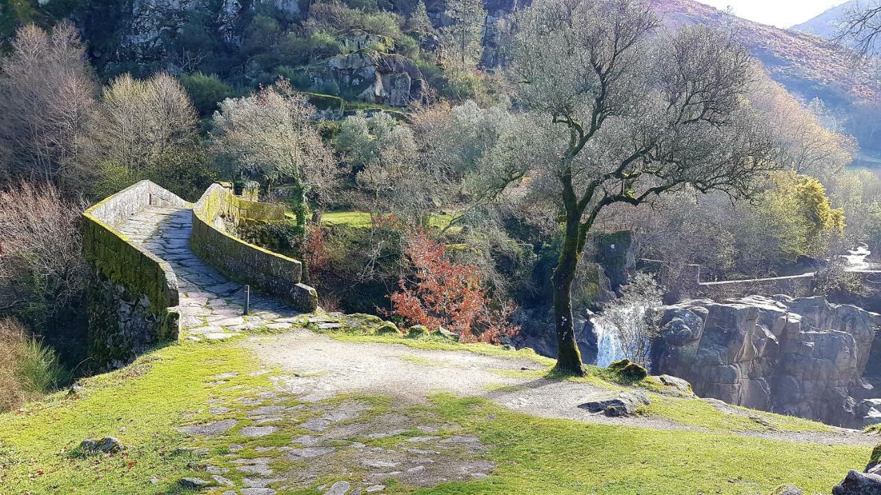Вилла Casinha Do Joao No Geres Alamela Экстерьер фото